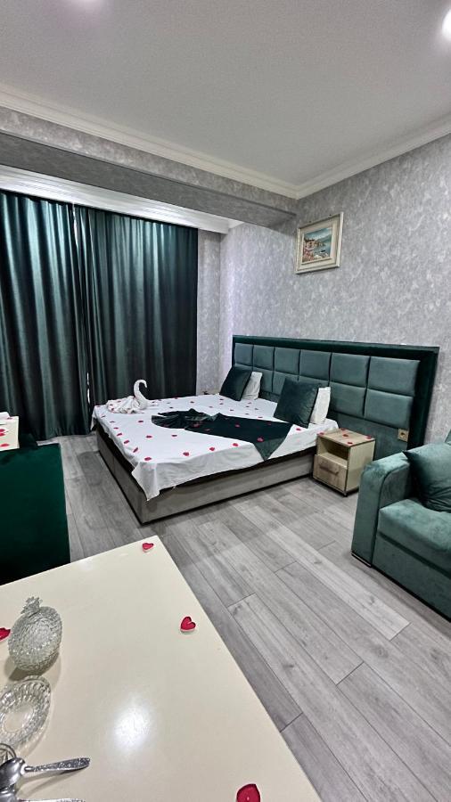 Eleon Hotel Baku Exterior foto